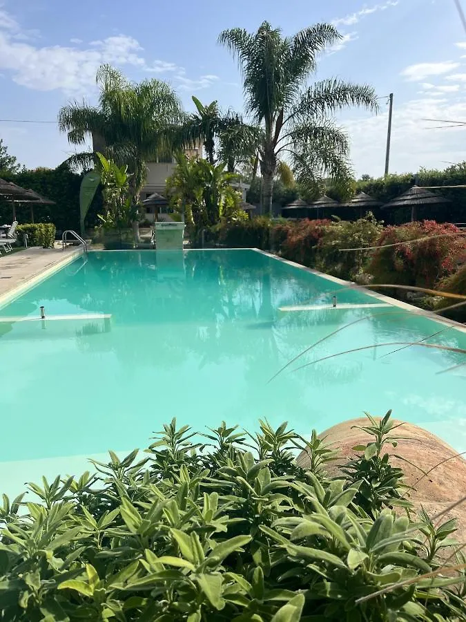 Charming Apartment In Pozzallo With Shared Pool 65 M²